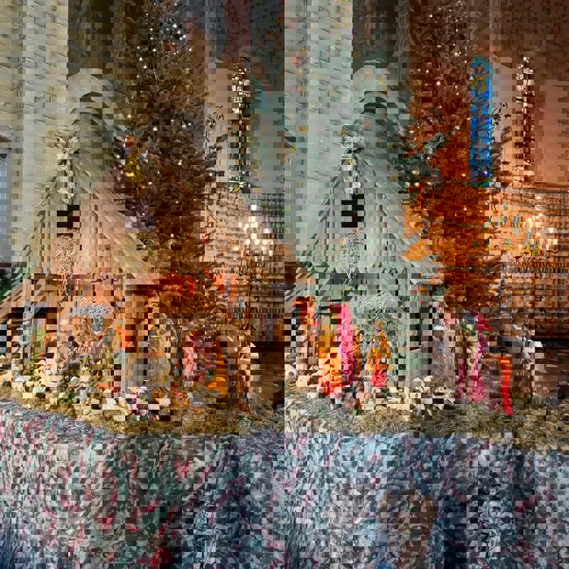 Mooie kerststal tijdens de kerstperiode in Zuid-Limburg.